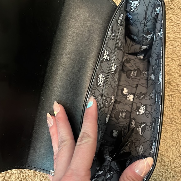 New Loungefly Monsters edition purse/ cross body  never used  as shown - Picture 5 of 6